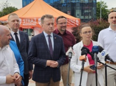 Mariusz Błaszczak w Piotrkowie Trybunalskim. Wsparł referenda