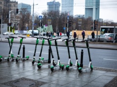 Hulajnogi elektryczne na celowniku. Minister zapowiada poważne zmiany w prawie