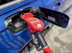 Lepiej późno niż wcale. Shell ruszył z letnią promocją na paliwa. Akcja jest prosta, kierowcy zaoszczędzą