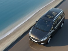 Rodzinne auto za 60-70 tysięcy złotych. Właściciel komisu mówi, co znika najszybciej