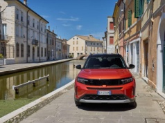 Opel Frontera-e dociera do Delty Padu i piękna jej natury