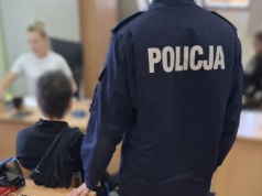Zasnął na krześle na osiedlu Generałów. 19-latek miał 