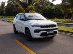 Jeep kończy I połowę roku wzrostem, świętując 10-lecie produkcji w Brazylii