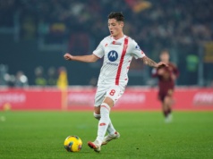 Kacper Urbański rozchwytywany. Chcą go w trzech krajach!