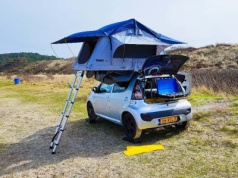 Wakacje i nocleg w aucie. Które modele Dacii, Renault i Citroëna mają kampingowy potencjał?