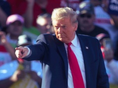 Trump znów grozi cłami. Panika wróci na Wall Street? Oto kluczowa data