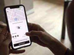 Tego Uber jeszcze nie oferował. Wycieczki helikopterem i rejsy łodzią