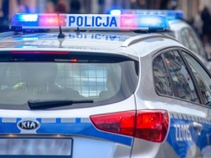 Nocna awantura w Nowych. Finał jest tragiczny. Nie żyje 41-latek. Zatrzymano siedem osób