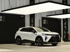 Nowe Mitsubishi Grandis. Nazwa znajoma. Auto trochę też. Co Wam przypomina?