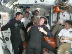 Intensywny dzień. Polak przeprowadzi eksperyment z lekami na ISS
