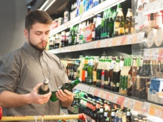 Nocna prohibicja w mazurskim mieście. Nowy zakaz wzbudza emocje mieszkańców i turystów