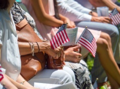 USA wprowadza swoje 800+, czyli nawet do tysiąca dolarów dotacji dla nowo narodzonych!