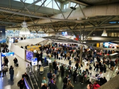 Europejski kraj walczy z opóźnieniami lotów. Polacy odczują to podczas wakacji