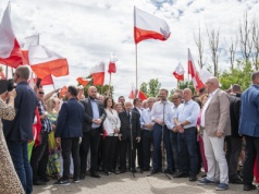 PiS będzie przyglądać się pracy służb - Kaczyński w Rosówku [ZDJĘCIA]
