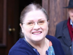Krystyna Pawłowicz przechodzi na emeryturę. Dostanie dwa świadczenia, kwota powala