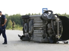 Koszmarny wypadek na Podlasiu. Pięcioro dzieci w aucie, jedno wypadło