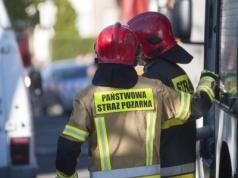 Kłęby dymu nad polskim miastem. RCB wydał kolejny alert
