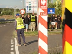 Prawicowa inwazja na zachodnią granicę. Polscy radykałowie budują się na lęku przed migrantami
