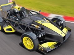 Tym bolidem można poszaleć. Poznajcie Ariel Atom 4RR