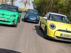 Fiat 500e, Mini Cooper E, Renault 5 E-Tech – miejskie elektryki w stylu retro | PORÓWNANIE