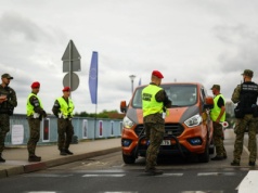 Kontrole graniczne. Efekt domina już jest. Czy to początek końca strefy Schengen?