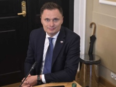 Krzysztof Ciecióra o przetargach na OPR-y: Co to jest za bałagan Panie Ministrze?