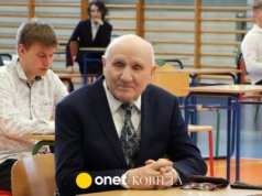 Najstarszy maturzysta w Polsce nie zdał, ale się nie poddaje. Czy za rok znów podejdzie do egzaminów?