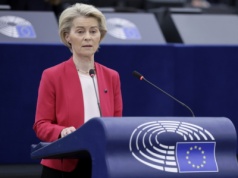 Europosłowie PiS: W czwartek będziemy głosować za odwołaniem von der Leyen