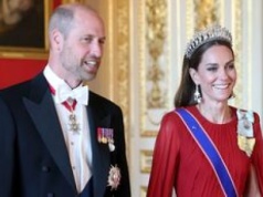Kate Middleton i książę William meldują się na bankiecie w Windsorze. Internauci jednogłośni: 
