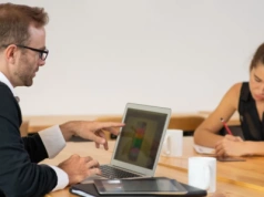Zarządzanie ryzykiem prawnym dla startupów i MŚP – podstawy