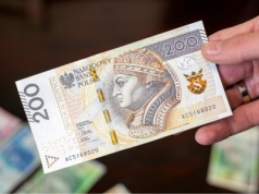 Tyle musisz zarabiać, żeby mieć 5 tys. zł emerytury. Oto konkretne kwoty