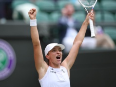 Huragan Iga. Świątek po raz pierwszy w półfinale Wimbledonu