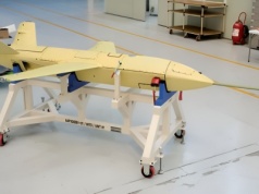 Tajne plany wojskowe ambitnego państwa. Zamienią lotniskowce w wyrzutnię dronów bojowych