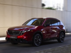 Mazda pokazała nowy hit. SUV urósł i ma napęd pełen sprzeczności