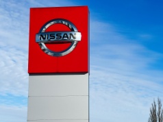 Nissan w kryzysie: masowe zwolnienia i opóźnienia płatności dla dostawców