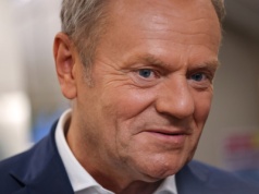 Tusk uderza w Polskę2050! Żartuje też z Czarzastego