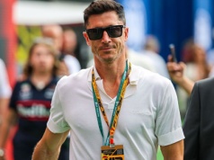 Jest nie do poznania. Lewandowski zmienił fryzurę