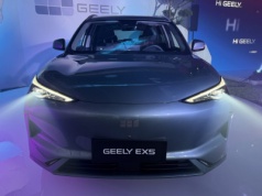 Nowe Geely EX5: CENA od 169 900 zł dla C/D-SUV-a. Oto proto-Izera i odpowiedź, dlaczego w Polsce nie ma jeszcze Zeekra