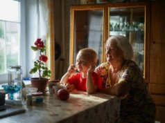 Wakacje u dziadków to koszmar. Potem to rodzice muszą układać wszystko od nowa