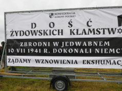 Żydowski instytut domaga się likwidacji tablic prawdy o Jedwabnem