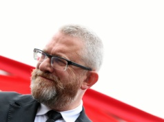 KO utrzymuje pozycję lidera, ale spójrzcie na wynik Korony Brauna [SONDAŻ]