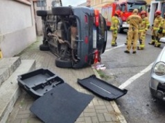 Samochód wjechał w grupę ludzi w Chełmnie. Wśród rannych dzieci