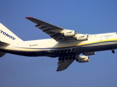An-124 przedefilował nad Kijowem