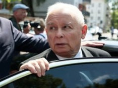 Kaczyński reaguje na słowa Brauna. Wpis zamieścił też prezydent