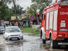 Polska traci miliardy złotych. Powodzie zrujnują krajowy budżet