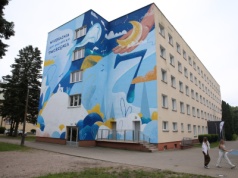 Kortowo. Sztuka na ścianach akademików. Nowy mural nawiązuje do potęgi wyobraźni [ZDJĘCIA]
