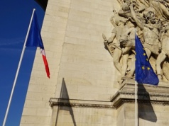 Eurokraci zwalczają X. Francja wszczęła śledztwo ws. portalu