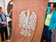 Polski sztandar nad Gietrzwałdem — historia odwagi i tożsamości