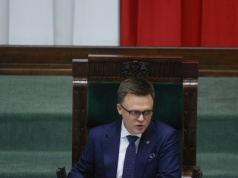 Urlop Hołowni przed rekonstrukcją rządu? Rzeczniczka marszałka reaguje