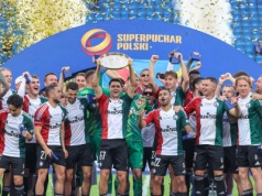 Superpuchar odzyskał resztki godności, a Lech wciąż nie odjechał Legii